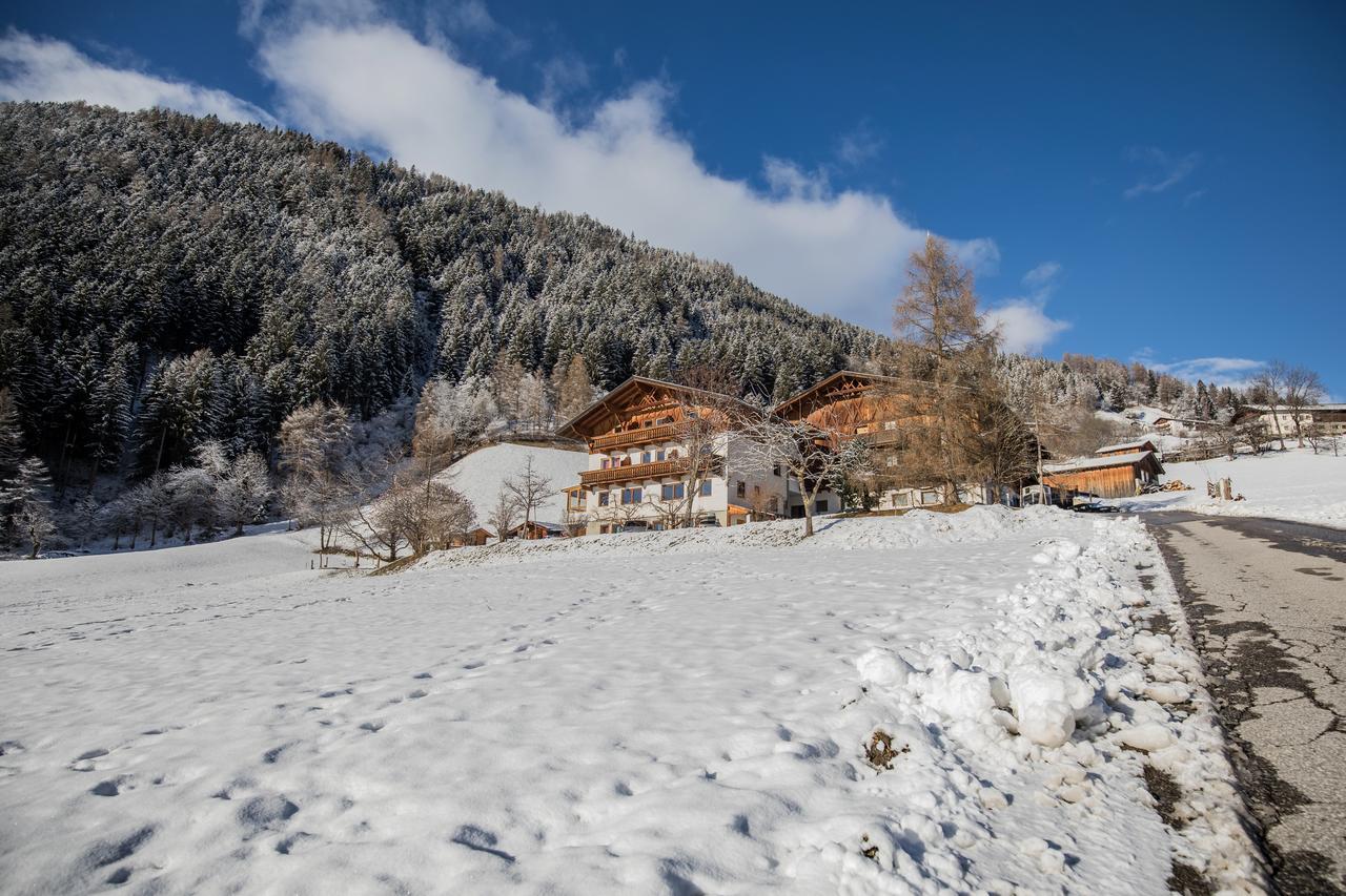 Ladestatthof Hotel Neustift im Stubaital Exterior photo
